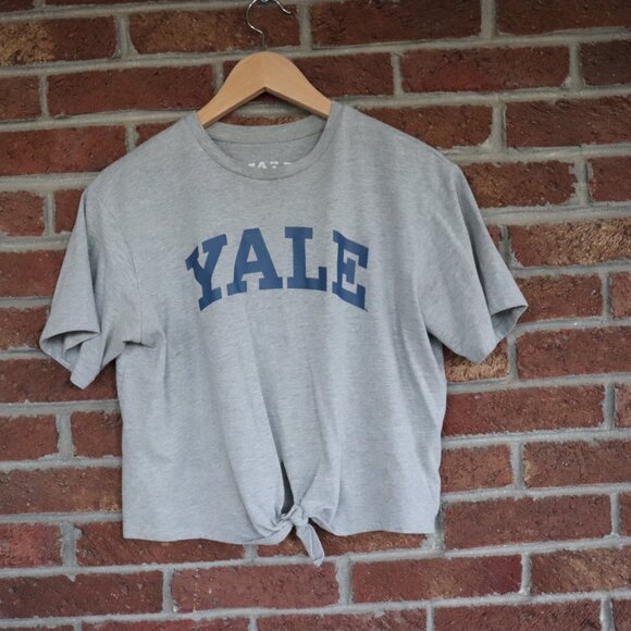 YALE * knotted t-shirt * Size Small * Gray * - Picture 3 of 8